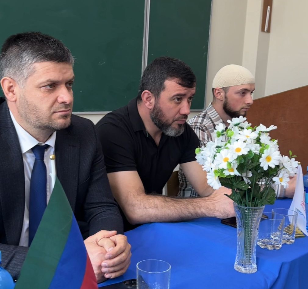 Чтобы эффективно противостоять терроризму, необходимо наладить диалог с молодежью!